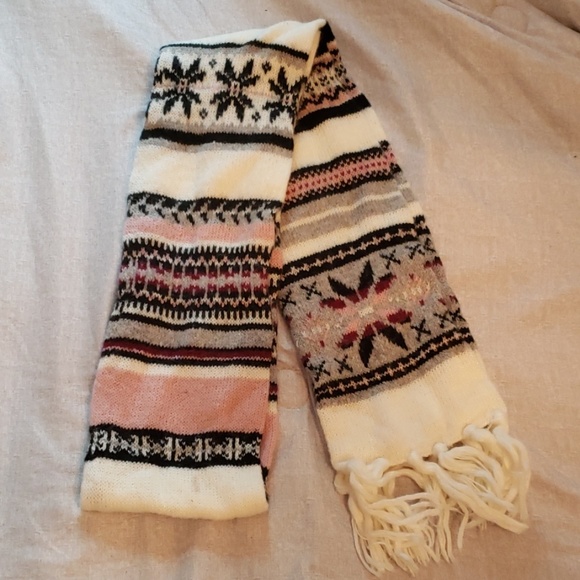Joe Boxer Accessories - Thick Winter Scarf